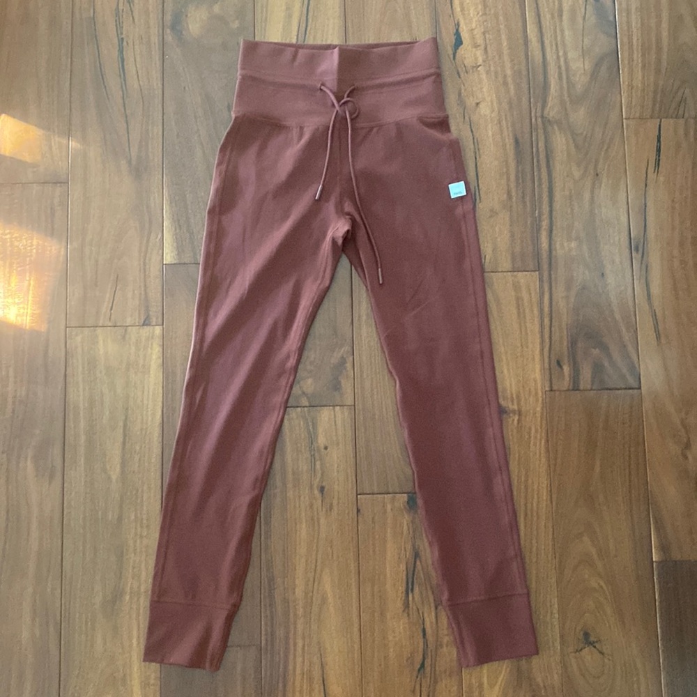 Vuori Daily Leggings - XS - Brick Red